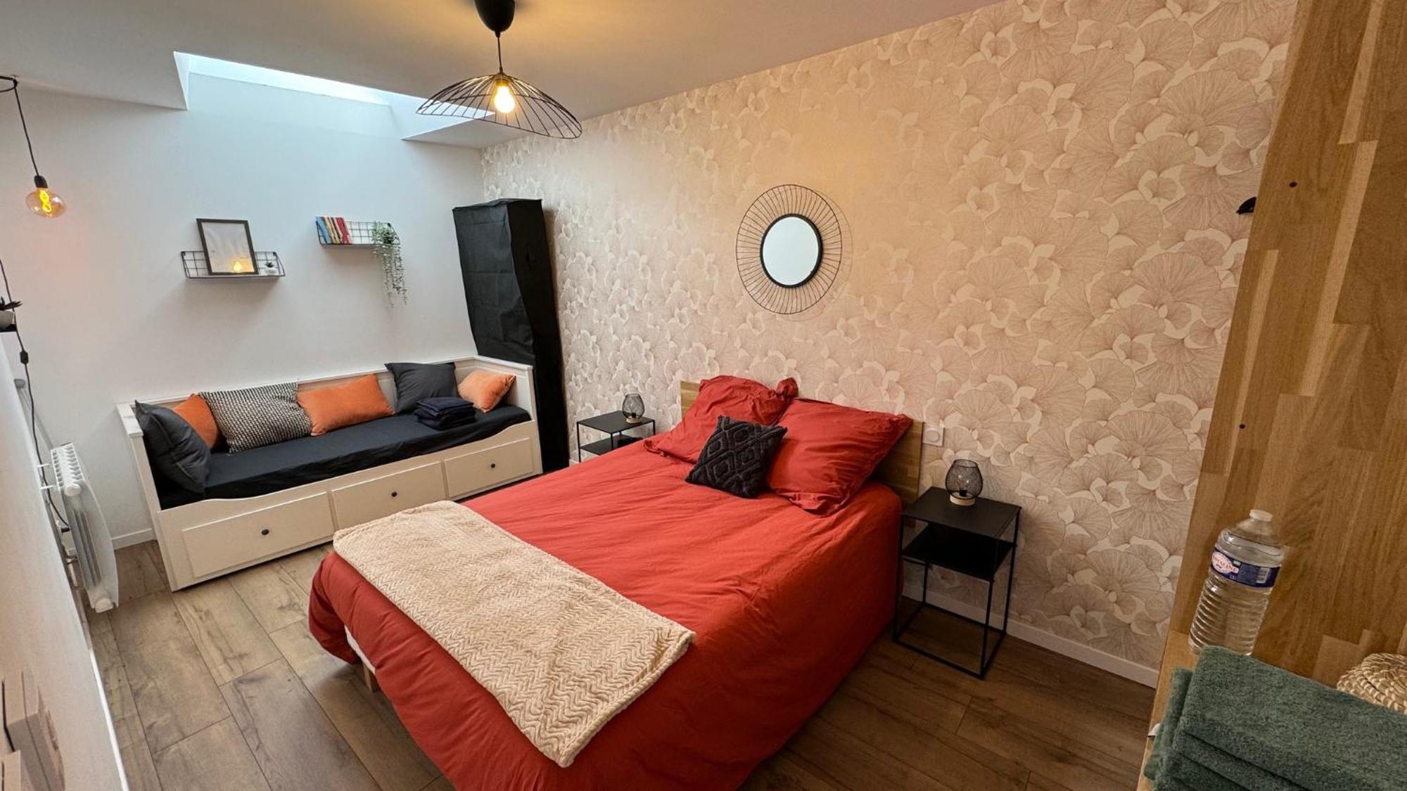 Petite Maison En Pierre Au Pied De La Voie Verte Ploërmel Екстериор снимка